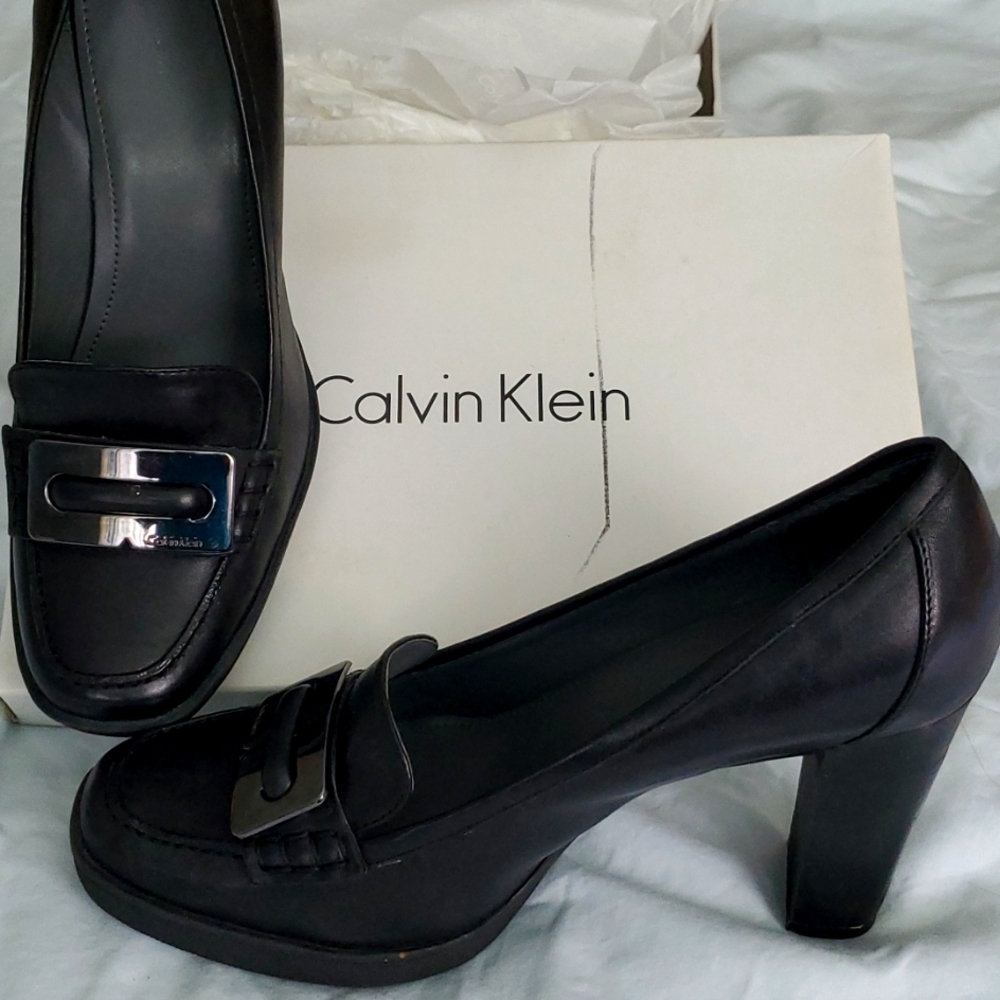 Calvin klein leather block heel shoes